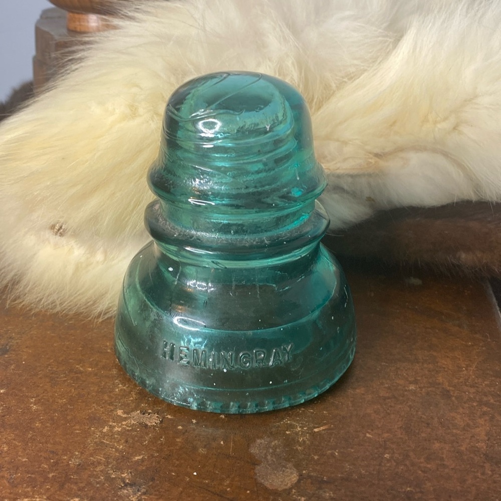 . Vintage Hemingray No 40 Blue Glass Electric Insulator